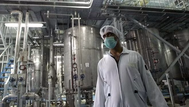 Bên trong một cơ sở làm giàu urani ở Iran. (Ảnh: AFP/TTXVN)