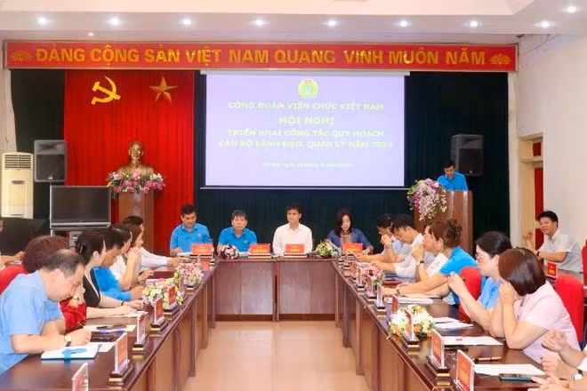 Quang cảnh hội nghị triển khai công tác quy hoạch cán bộ lãnh đạo, quản lý năm 2024.