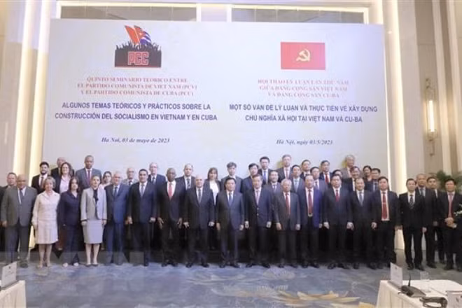 Đại biểu dự Hội thảo lý luận lần thứ 5 giữa Đảng Cộng sản Việt Nam và Đảng Cộng sản Cuba. (Ảnh: Phương Hoa/TTXVN)