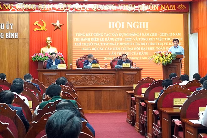 Quang cảnh hội nghị.