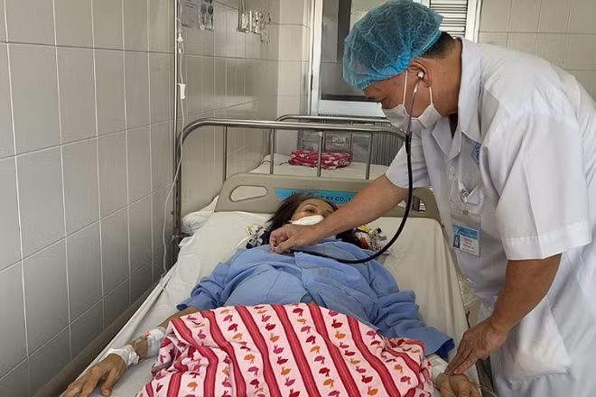 Bệnh nhân tỉnh sau can thiệp.