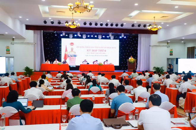 Hội đồng nhân dân tỉnh Nghệ An thông qua 5 Nghị quyết chuyên đề.
