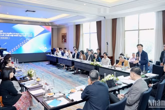 Đại diện các cơ quan Nhà nước, chuyên gia và hiệp hội, doanh nghiệp chuyên ngành đều thống nhất nhận định sự cấp thiết cần phải có một khuôn khổ pháp lý để quản lý hiệu quả thuốc lá thế hệ mới tại Việt Nam.