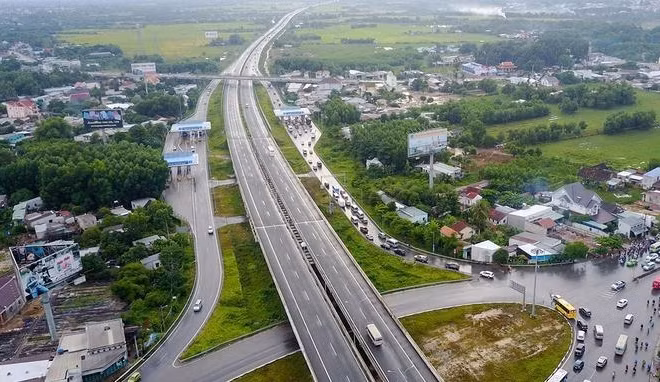 Bộ Giao thông vận tải đã trình Thường trực Chính phủ Đề án xử lý khó khăn, vướng mắc các dự án BOT giao thông.