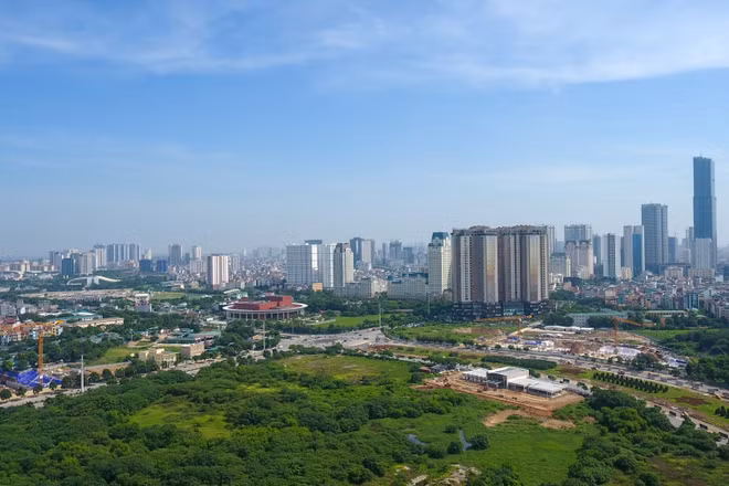 Một góc thành phố Hà Nội. (Ảnh DUY LINH)
