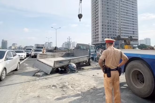 Hiện trường vụ tai nạn. (Nguồn: Báo Công an nhân dân)