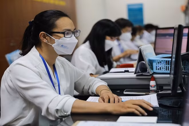 [Video] TP Hồ Chí Minh dự kiến bãi bỏ chính sách hỗ trợ cán bộ thôi việc