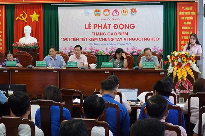 Lễ phát động tháng cao điểm “Gửi tiền tiết kiệm vì người nghèo” năm 2022 tại Sóc Trăng.