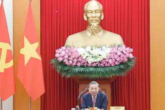 Tổng Bí thư Tô Lâm đã có cuộc điện đàm với Tổng thống Hoa Kỳ Donald Trump. 