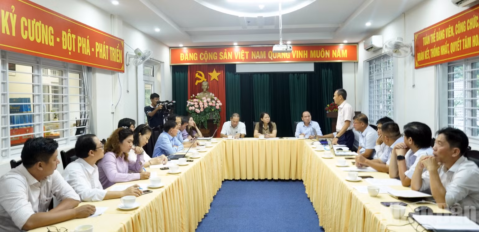 ndo_br_quang-canh-lam-viec.jpg
