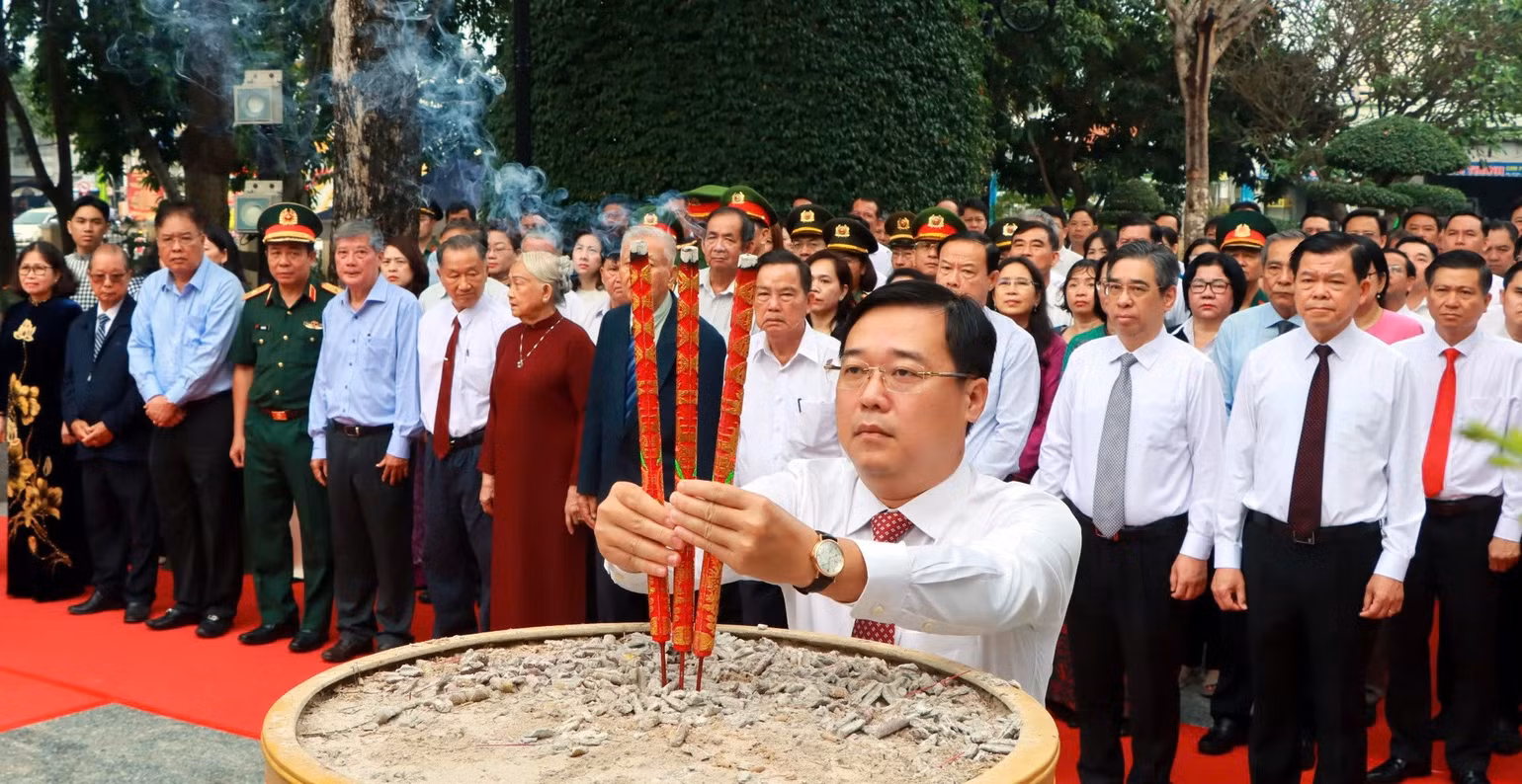 nguyen-quoc-phong.jpg