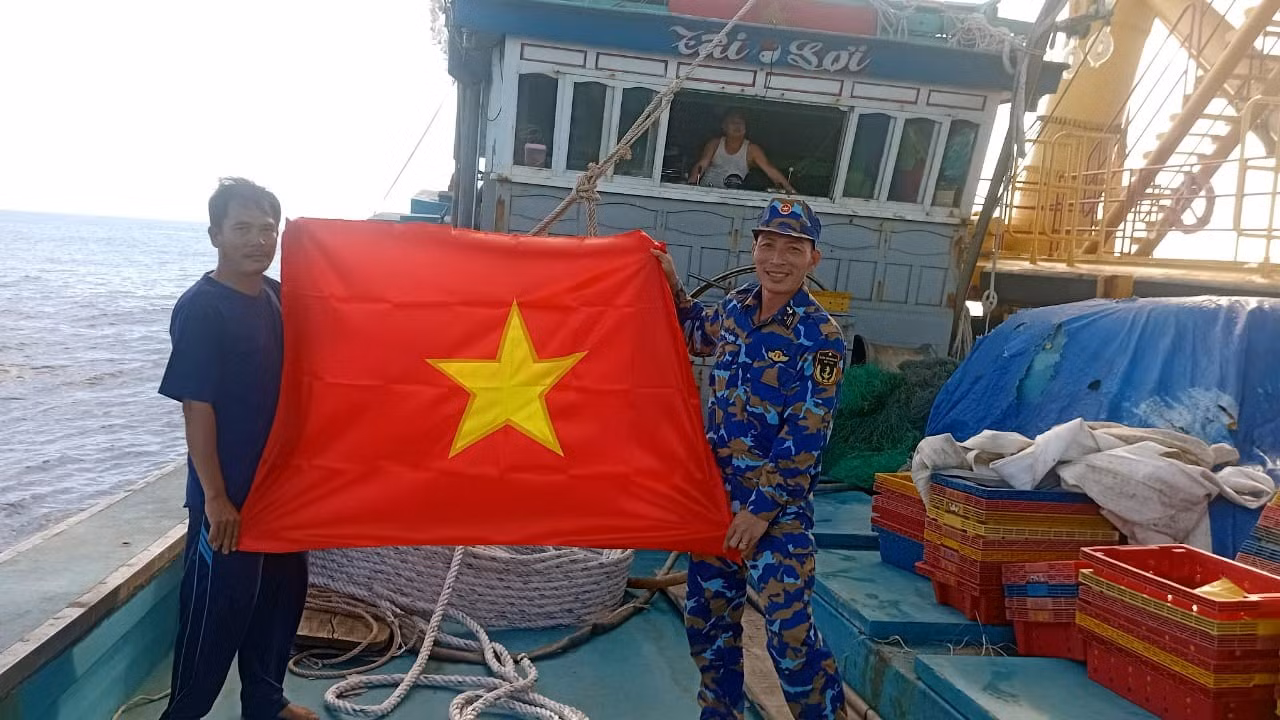 nha-gian-117-tang-co-cho-ngu-dan.jpg