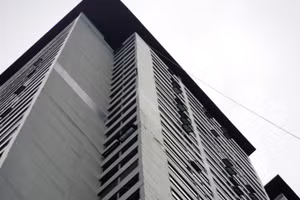 Chung cư PVC-IC Diamond, mặt có tường bị nứt ở tầng 16. 