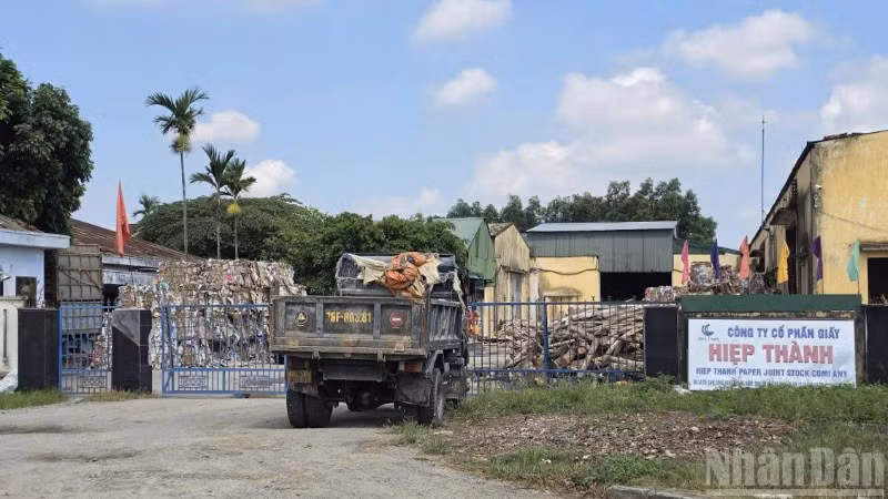 Công ty cổ phần Giấy Hiệp Thành gây ô nhiễm môi trường bị xử phạt 446 triệu đồng.