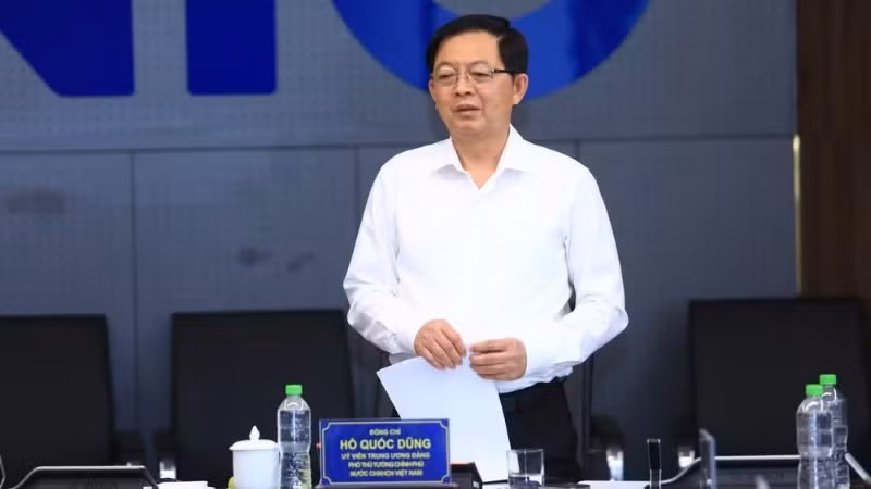Phó Thủ tướng Chính phủ Hồ Quốc Dũng thăm và làm việc với Trung tâm Đổi mới sáng tạo quốc gia.