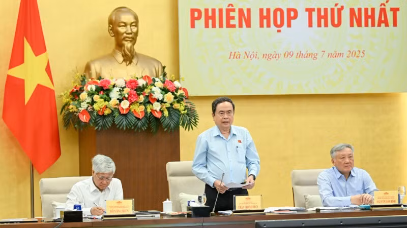 Chủ tịch Quốc hội Trần Thanh Mẫn, Chủ tịch Hội đồng Bầu cử quốc gia phát biểu khai mạc Phiên họp thứ nhất. (Ảnh: DUY LINH)