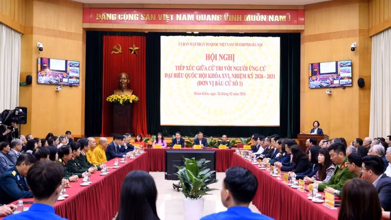 Hội nghị tiếp xúc giữa cử tri với người ứng cử đại biểu Quốc hội Khóa XVI, nhiệm kỳ 2026-2031, đơn vị bầu cử số 1, thành phố Hà Nội. (Ảnh: ĐĂNG KHOA) 