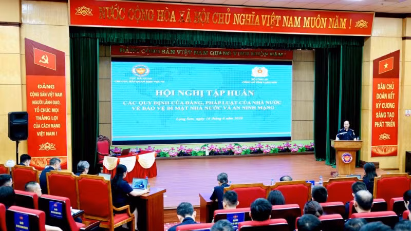 Quang cảnh hội nghị.