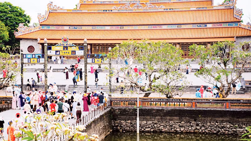 Lợi thế lớn nhất của Huế không nằm ở tốc độ đô thị hóa bằng mọi giá, mà ở khả năng giữ gìn bản sắc di sản để tạo ra khác biệt.