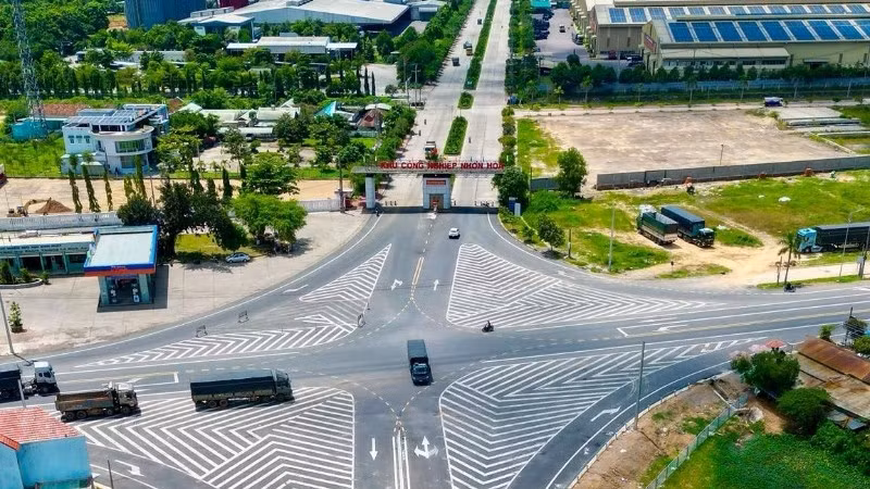 Doanh nghiệp tại Khu công nghiệp Nhơn Hòa, xã Nhơn Hòa, tỉnh Gia Lai chủ động chuyển đổi xanh để giữ vị thế trong chuỗi cung ứng toàn cầu.