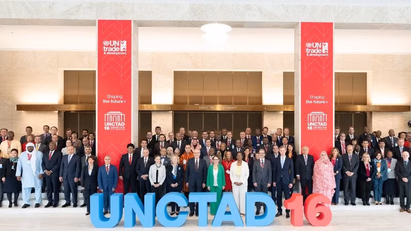 Các trưởng đoàn đại biểu các nước tham dự hội nghị. (Ảnh: UNCTAD)