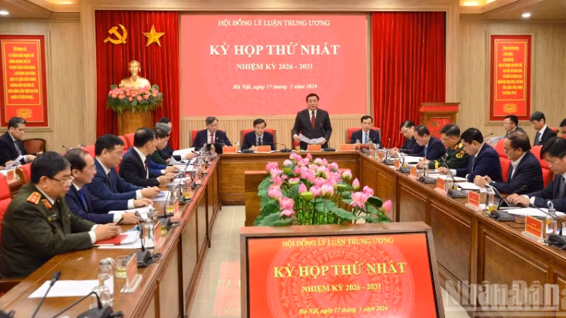 Khai mạc kỳ họp thứ nhất, nhiệm kỳ 2026-2031 của Hội đồng Lý luận Trung ương. (Ảnh: PHẠM CƯỜNG)