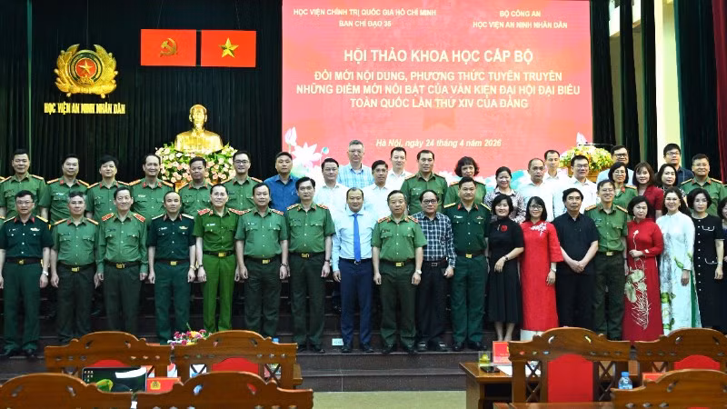 Các đại biểu tham dự hội thảo. (Ảnh: PHẠM CƯỜNG)