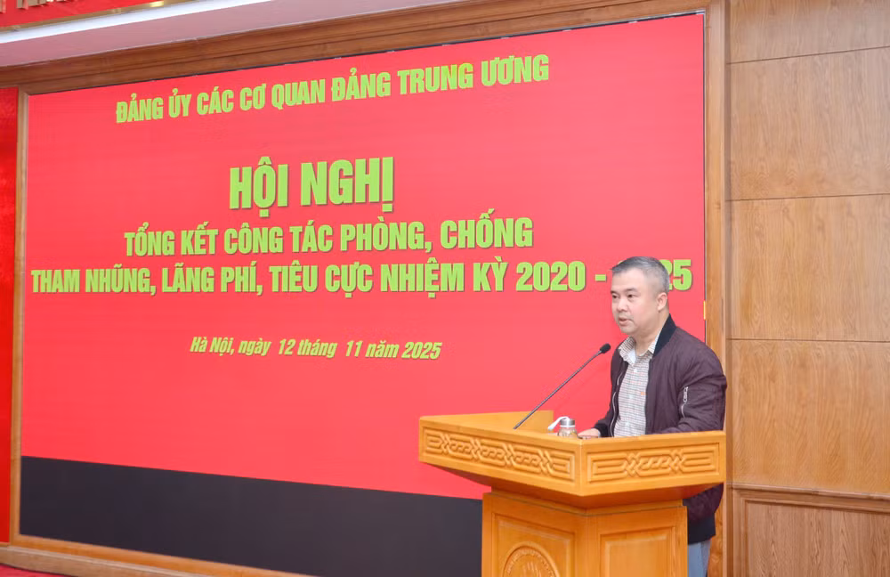 dong-chi-song-linh.jpg