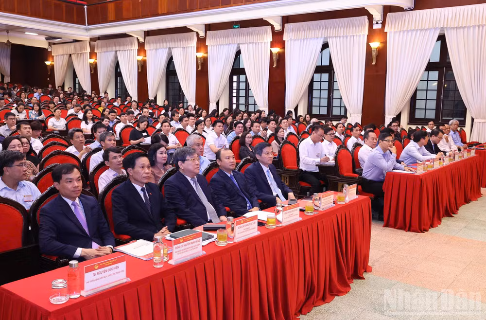 ndo_br_dai-bieu-du.jpg