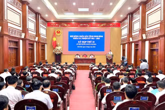 Quang cảnh kỳ họp.