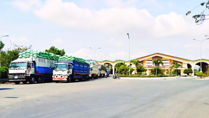 Một góc Cửa khẩu quốc tế Tịnh Biên.