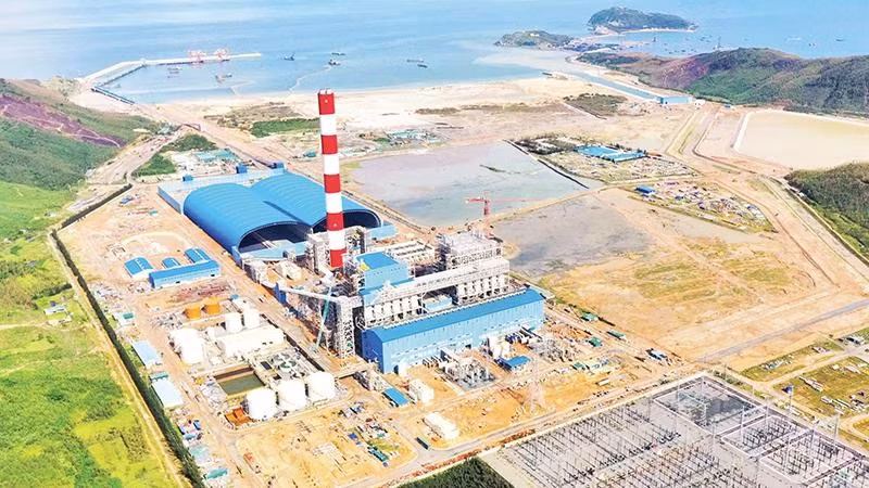 Toàn cảnh Trung tâm điện lực Quảng Trạch (trong ảnh: Nhà máy nhiệt điện Quảng Trạch I dự kiến phát điện thương mại trong tháng 10/2026).