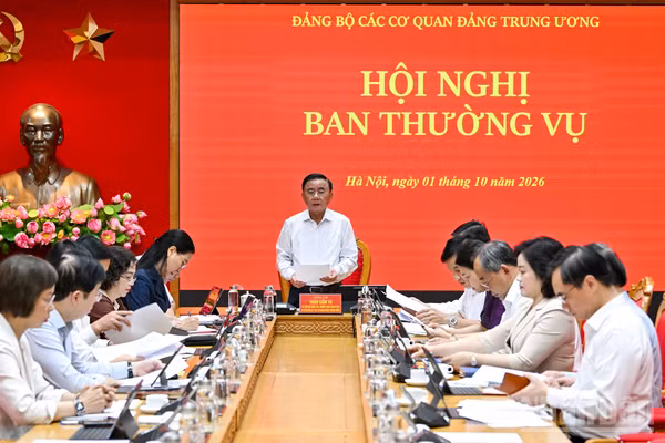 Thường trực Ban Bí thư Trần Cẩm Tú phát biểu tại Hội nghị Ban Thường vụ Đảng ủy các cơ quan Đảng Trung ương.