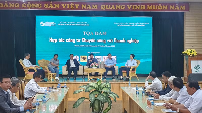 Quang cảnh tọa đàm. (Ảnh: ĐỖ TUẤN)