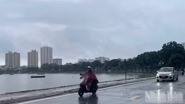 Dự báo khu vực Hà Nội có mưa vừa, mưa to và dông, (Ảnh minh họa: Đ.T)