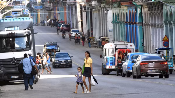 Người dân tại La Habana, Cuba.(Ảnh: THX/TTXVN) 