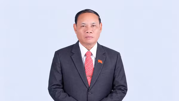 Đồng chí Vilay Lakhamfong, Ủy viên Bộ Chính trị, Thường trực Ban Bí thư Trung ương Đảng Nhân dân Cách mạng Lào. (Ảnh: Bộ Ngoại Giao)