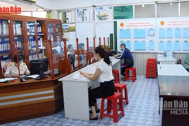 [Video] Đề xuất thu nhập tháng trên 28,6 triệu đồng mới phải nộp thuế