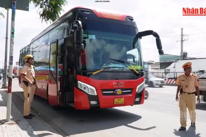 [Video] Cục Cảnh sát giao thông phát hiện hơn 4.000 tài xế có dấu hiệu lái xe quá thời gian