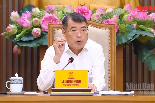 [Video] Thủ tướng Lê Minh Hưng: Dứt khoát không để các cơ sở y tế thiếu trang thiết bị, không để người dân thiếu thuốc vì vướng mắc cơ chế 