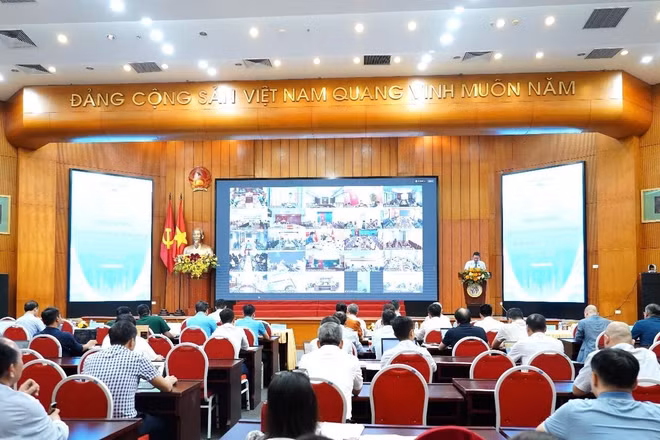 Toàn cảnh Hội nghị.