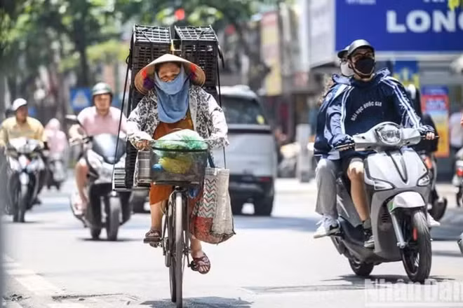 Nắng nóng đang có nhiều dấu hiệu khó lường tại một số quốc gia châu Á. (Ảnh: Thành Đạt)