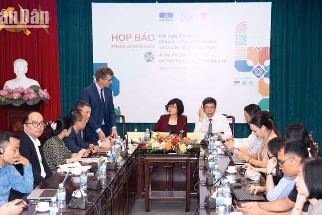 Toàn cảnh cuộc họp báo. (Ảnh: MINH DUY)