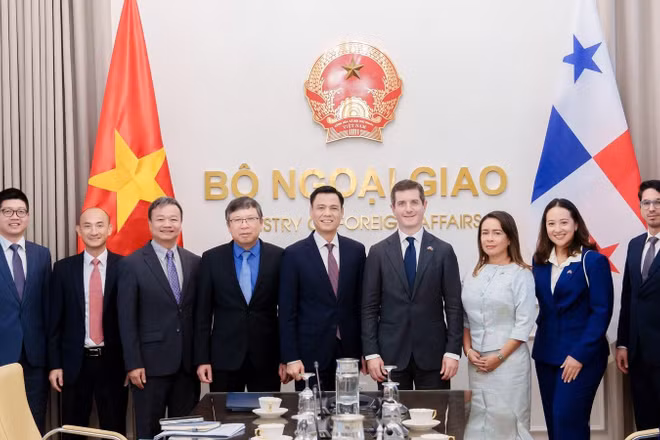 Việt Nam luôn coi trọng vai trò và vị thế của Panama tại khu vực Mỹ Latinh.