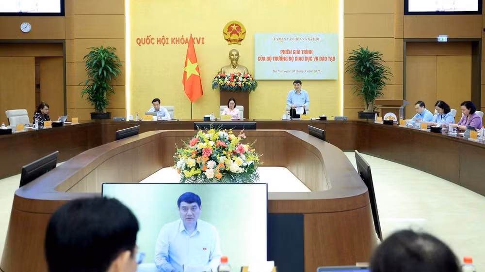vinh-7830.jpg