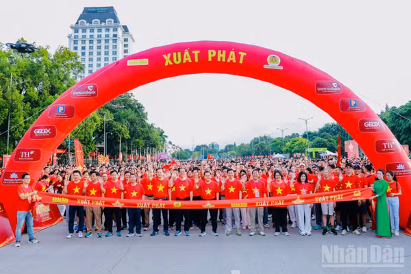 Quang cảnh Chương trình "Cùng Việt Nam tiến bước" tại Lạng Sơn năm 2025. (Ảnh: Hoàng Thơ)
