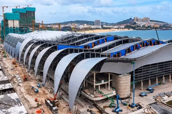 Tiến độ thực hiện Trung tâm Hội nghị APEC. (Ảnh: SUN GROUP)