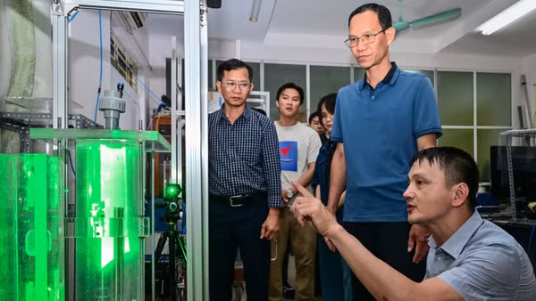Khóa đào tạo về công nghệ lò phản ứng của Trung tâm Đào tạo hạt nhân (Viện Năng lượng Nguyên tử Việt Nam). (Ảnh: AN LAM)