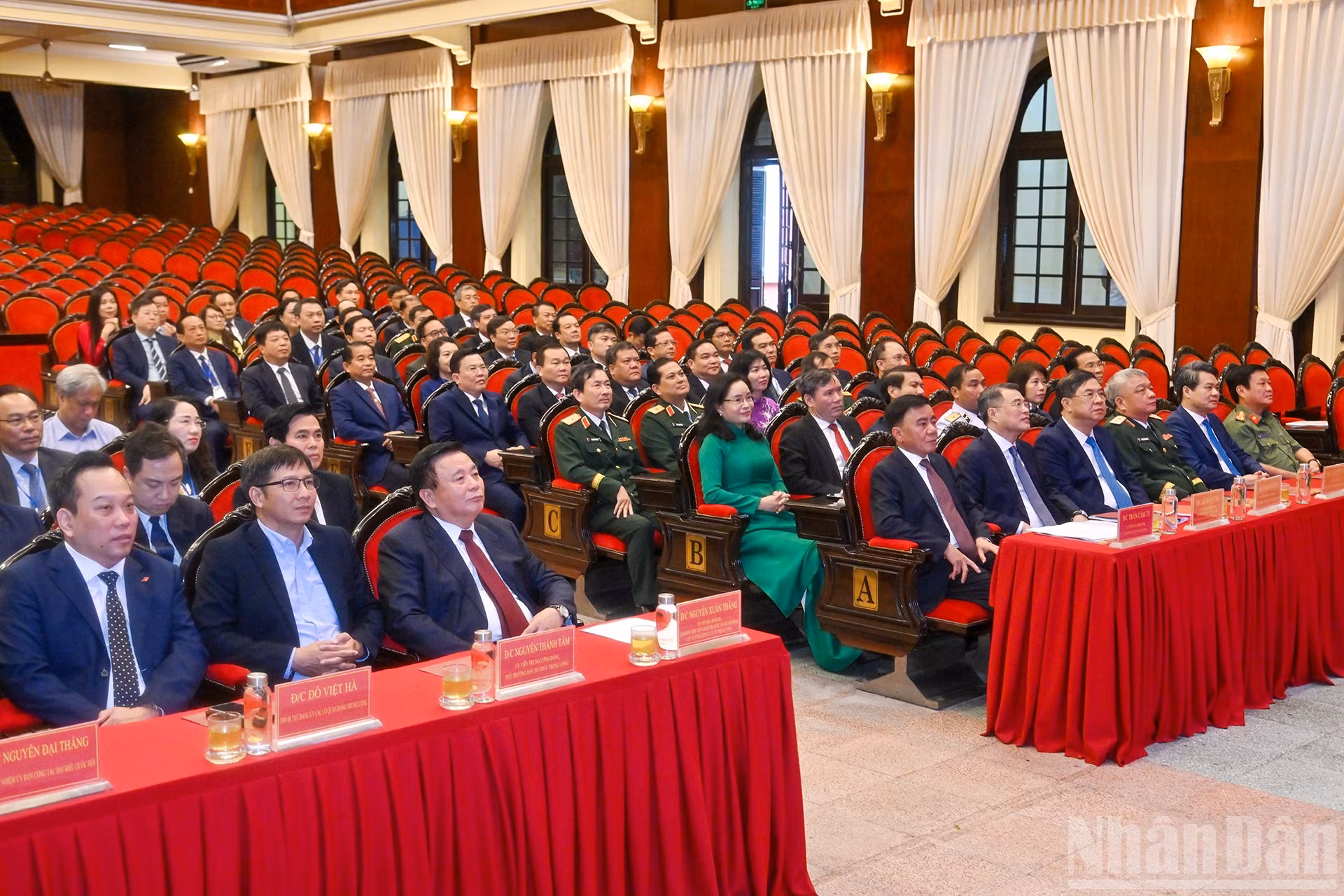 ndo_br_chi-6454.jpg