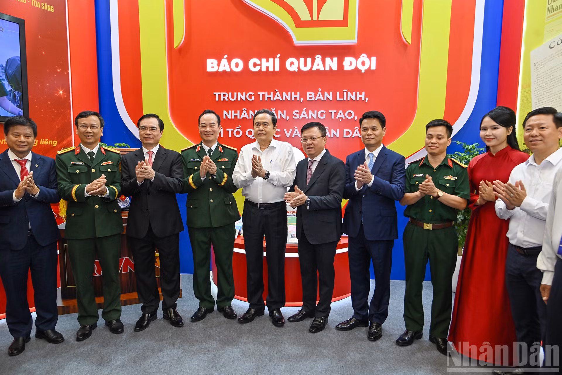 ndo_br_11-3217.jpg